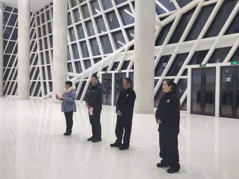 我校工会举行太极拳培训班开班仪式