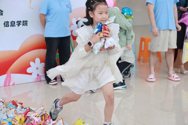 cd6d3d6004f84d8693fd9c8dad283a51.Jpeg