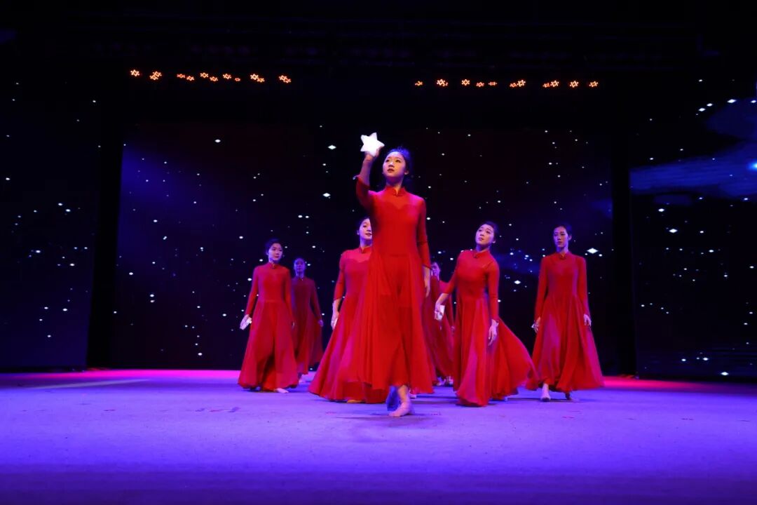 3810f10d7e234a32939e5ea12a31a77a.jpg