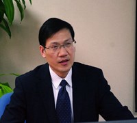  陆国栋 教授