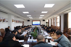 浙江广厦大学理论学习中心组（扩大）举行  “建设教育强国”专题学习会