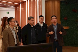 东阳市委常委、组织部长柳尊科来广厦大学走访调研